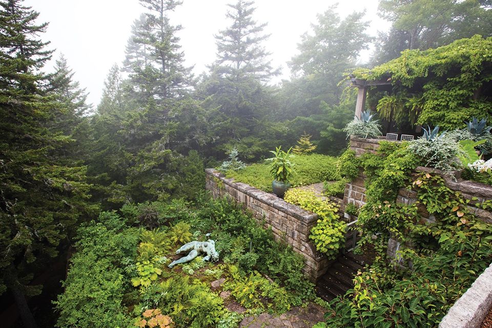 Garden for Edsel & Eleanor Ford.